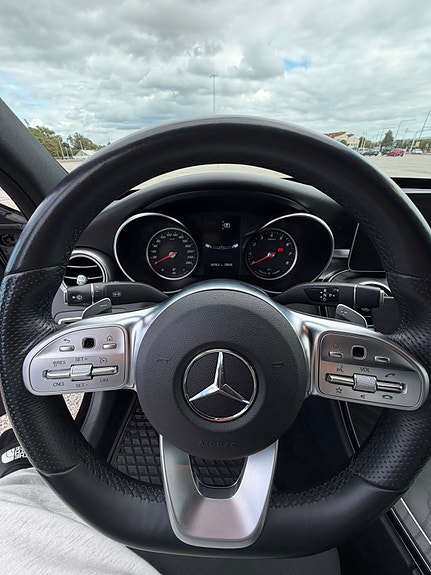 Mercedes-Benz C200 9 of 10