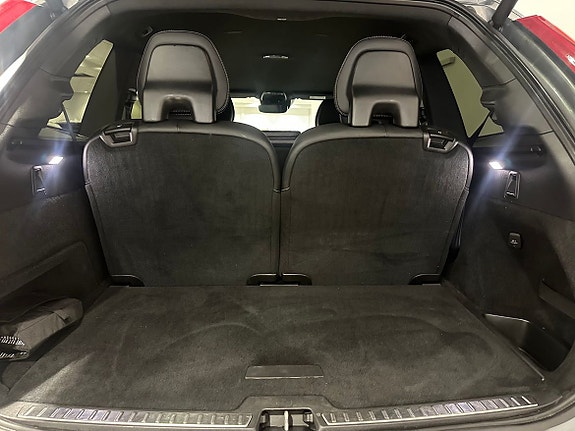 Volvo XC90 9 of 20