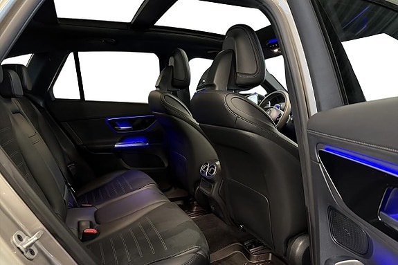 Mercedes-Benz GLC300 e 21 of 25