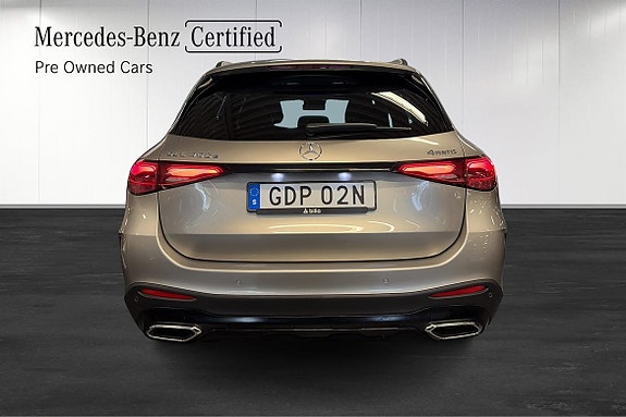 Mercedes-Benz GLC300 e 6 of 25