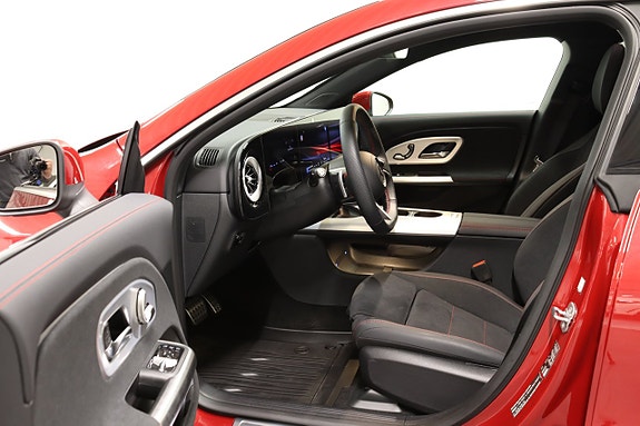 Mercedes-Benz CLA250+ 10 of 25