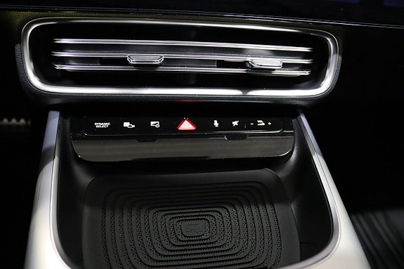 Mercedes-Benz CLA250+ 17 of 25