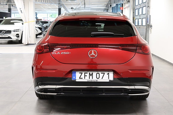 Mercedes-Benz CLA250+ 5 of 25