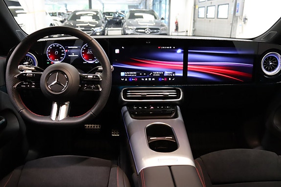 Mercedes-Benz CLA250+ 13 of 25