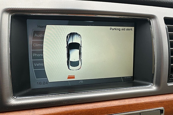 Jaguar XF 27 of 30