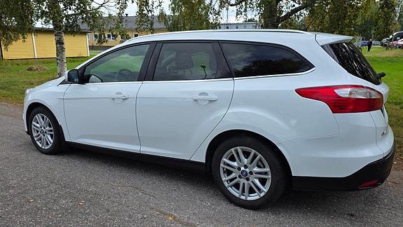 Ford Focus 3 of 18