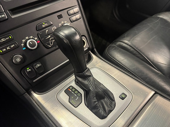 Volvo XC90 22 of 24