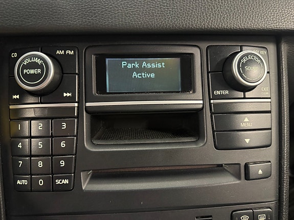Volvo XC90 23 of 24