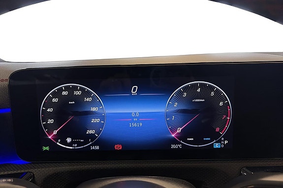 Mercedes-Benz CLA200 15 of 22