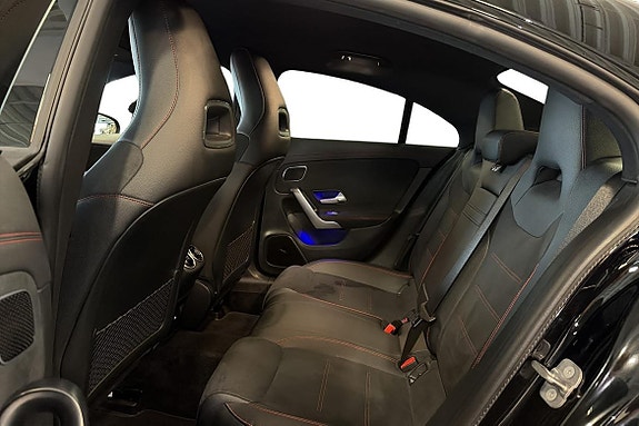 Mercedes-Benz CLA200 21 of 22