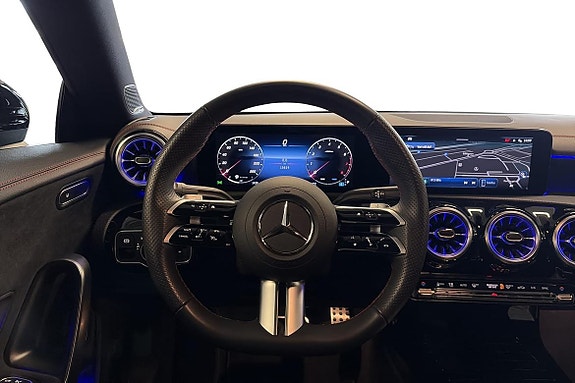 Mercedes-Benz CLA200 12 of 22