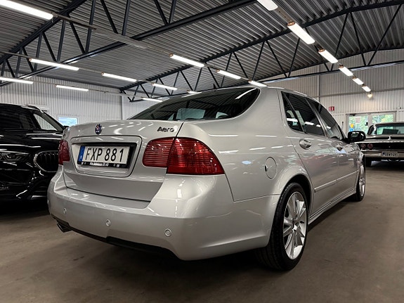 Saab 9-5 4 of 8