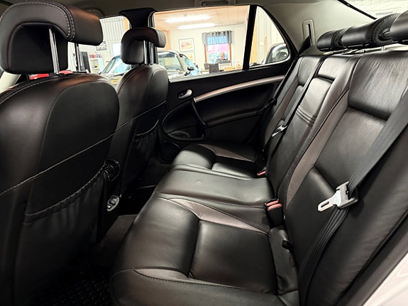 Saab 9-5 8 of 8