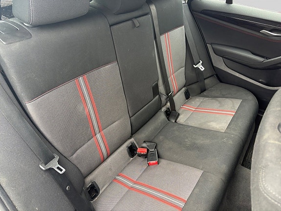 BMW X1 11 of 15