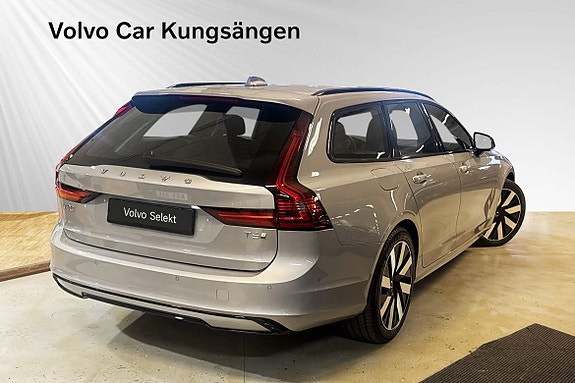 Volvo V90 5 of 30
