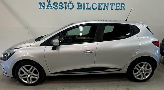 Renault Clio 4 of 13
