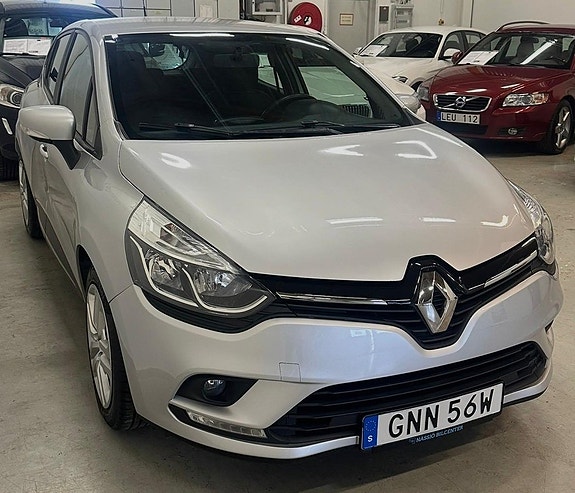 Renault Clio 3 of 13