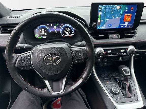 Toyota RAV4 9 of 25