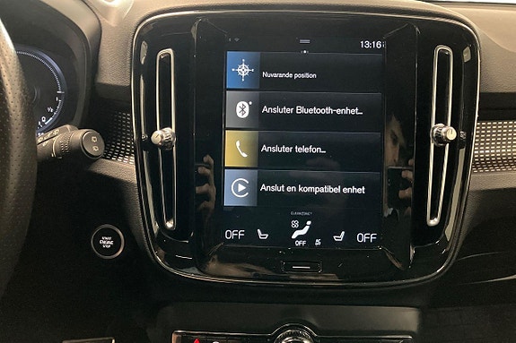 Volvo XC40 16 of 30