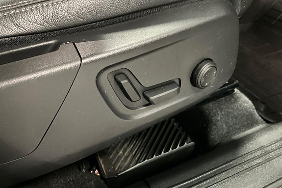 Volvo XC40 24 of 30