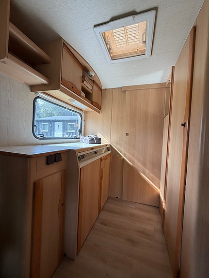 Adria Unica 541 14 of 20