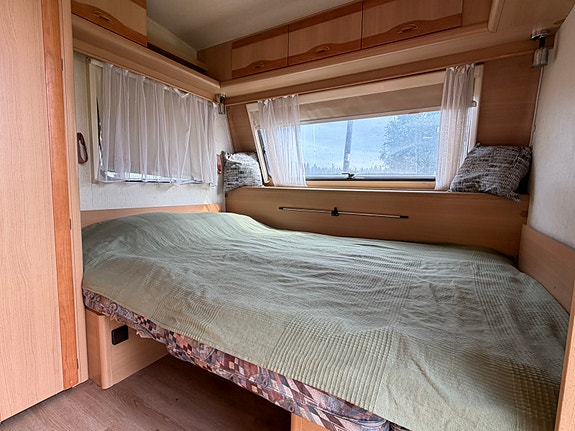 Adria Unica 541 7 of 20