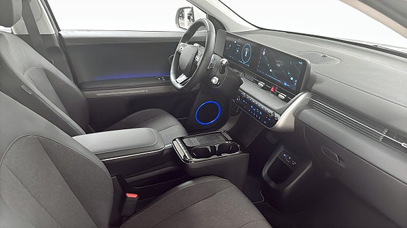 Hyundai Ioniq 5 3 of 12