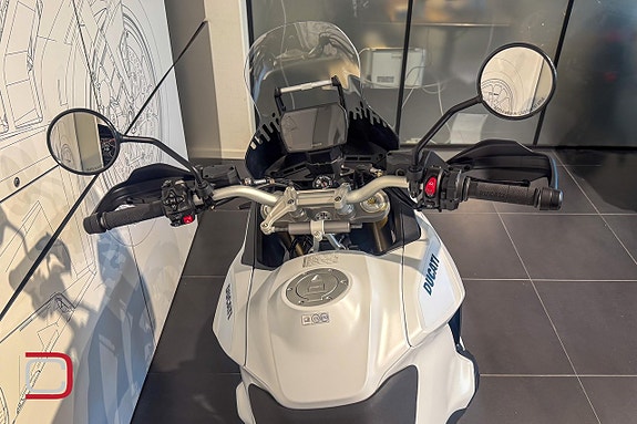 Ducati Desert X V2 *Demoutförsäljning!* 4 of 5