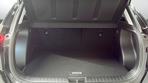 Hyundai Kona 10 of 12