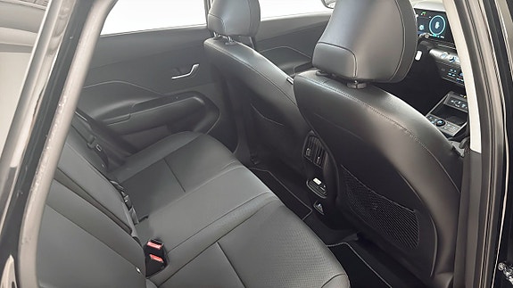 Hyundai Kona 5 of 12
