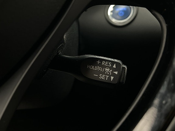 Toyota C-HR 24 of 30