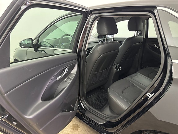 Hyundai i30 14 of 24
