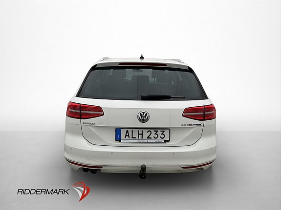 Volkswagen Passat 5 of 30