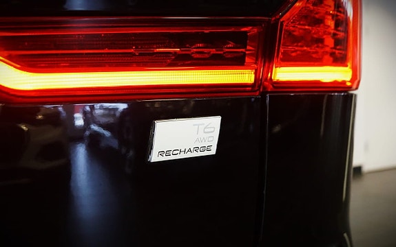 Volvo XC60 6 of 17
