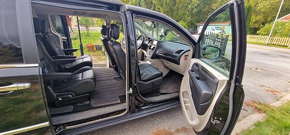 Lancia Voyager 8 of 9