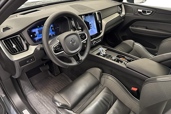 Volvo XC60 6 of 22