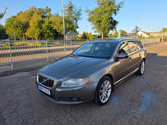 Volvo V70 5 of 8