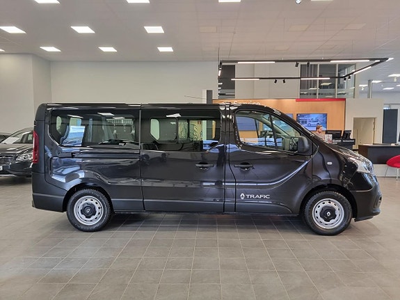 Renault Trafic 5 of 15