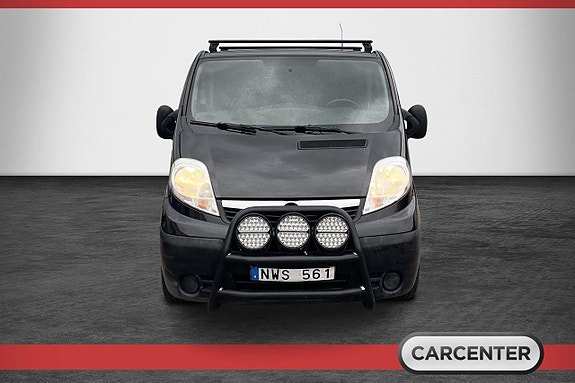 Opel Vivaro 2 of 10
