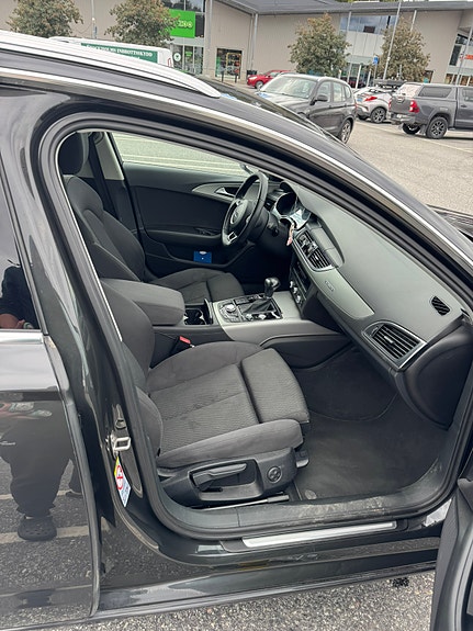 Audi A6 7 of 15
