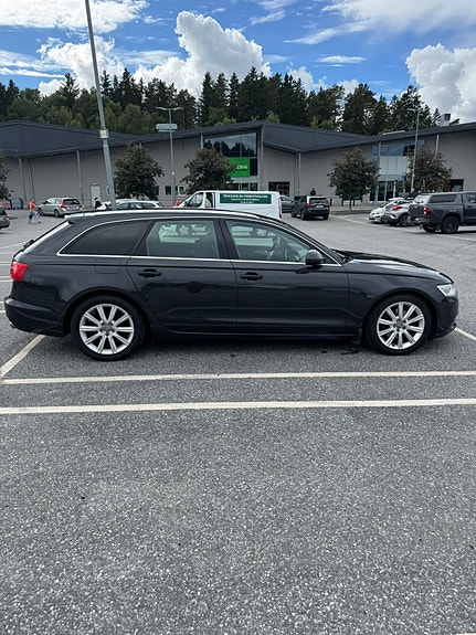 Audi A6 3 of 15
