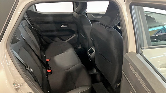 Dacia Duster 5 of 9