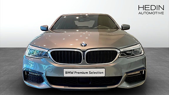 BMW 530e 8 of 8