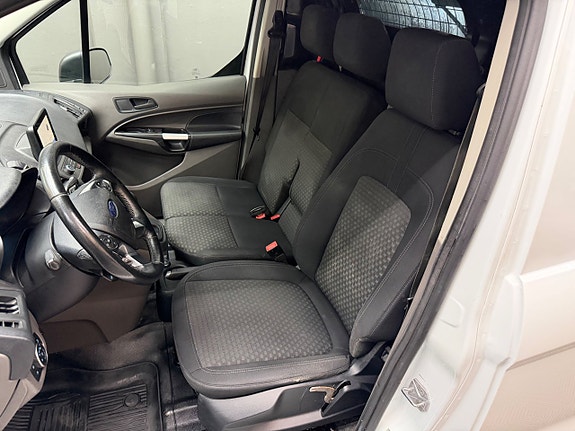 Ford Transit Connect 7 of 11
