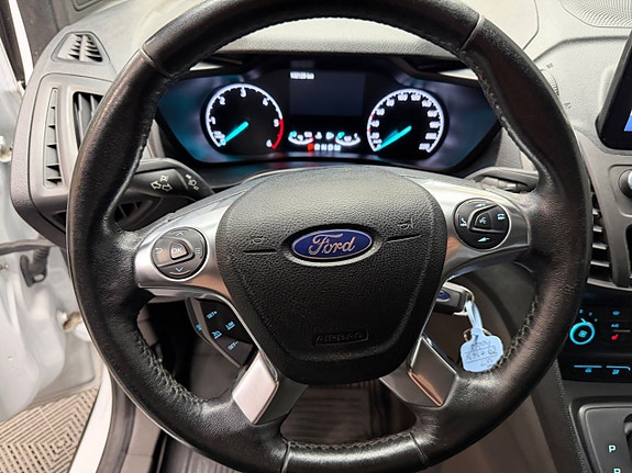 Ford Transit Connect 8 of 11
