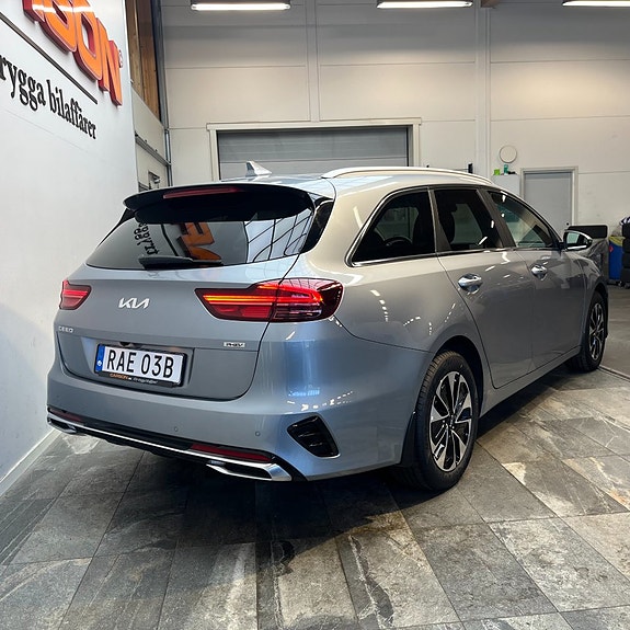 Kia Ceed 4 of 13