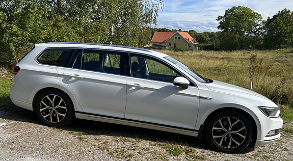 Volkswagen Passat 7 of 13