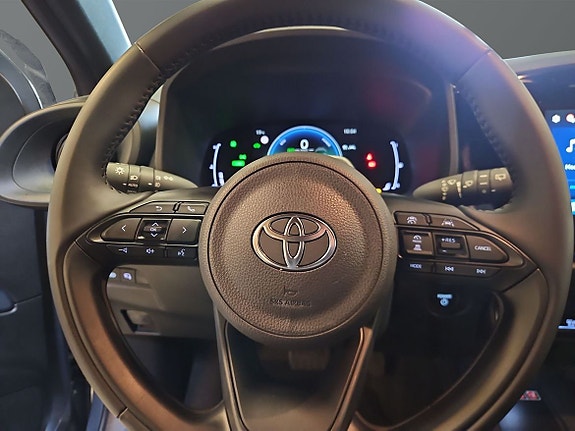 Toyota Aygo X 11 of 18