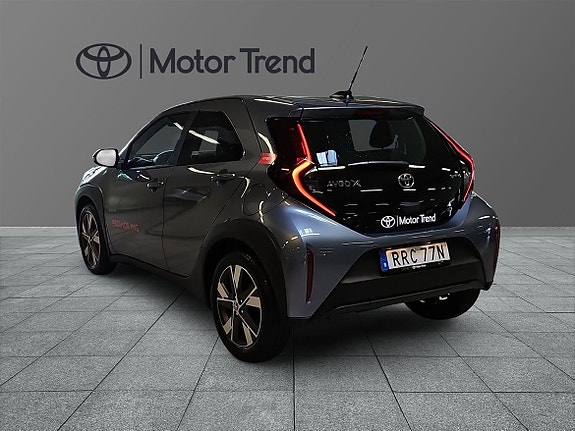 Toyota Aygo X 3 of 18