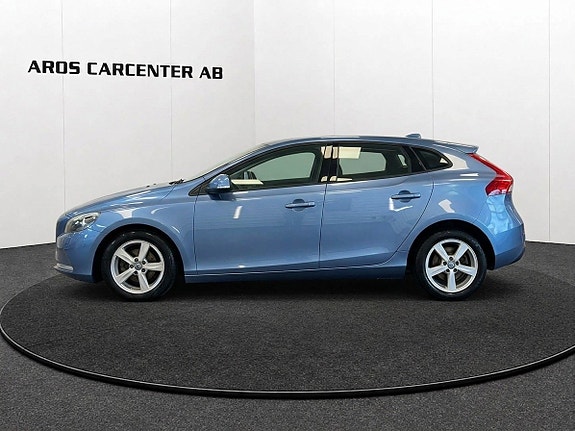 Volvo V40 19 of 19